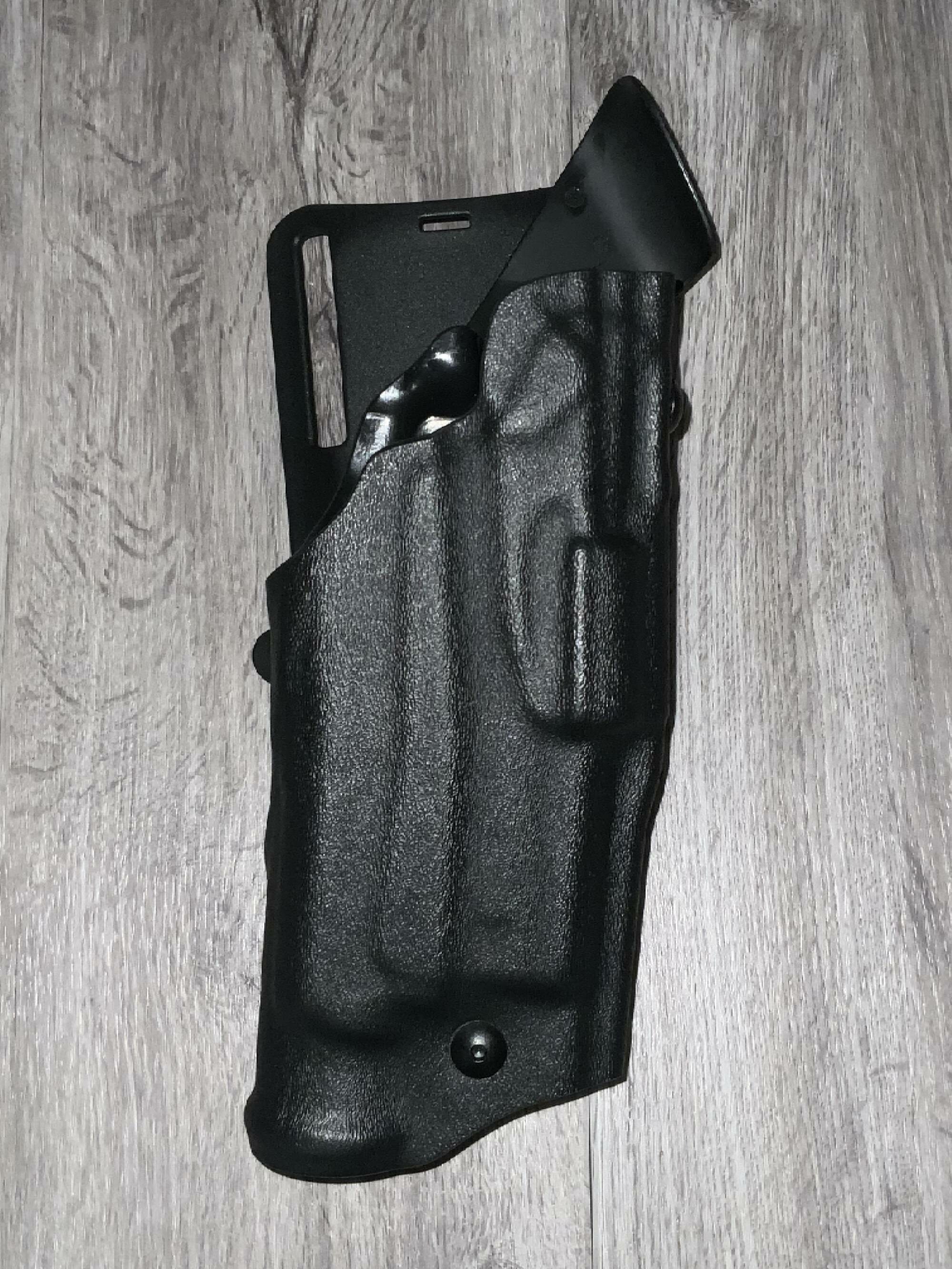 Holster ALS pour pistolet CZ avec Lampe - SAFARILAND